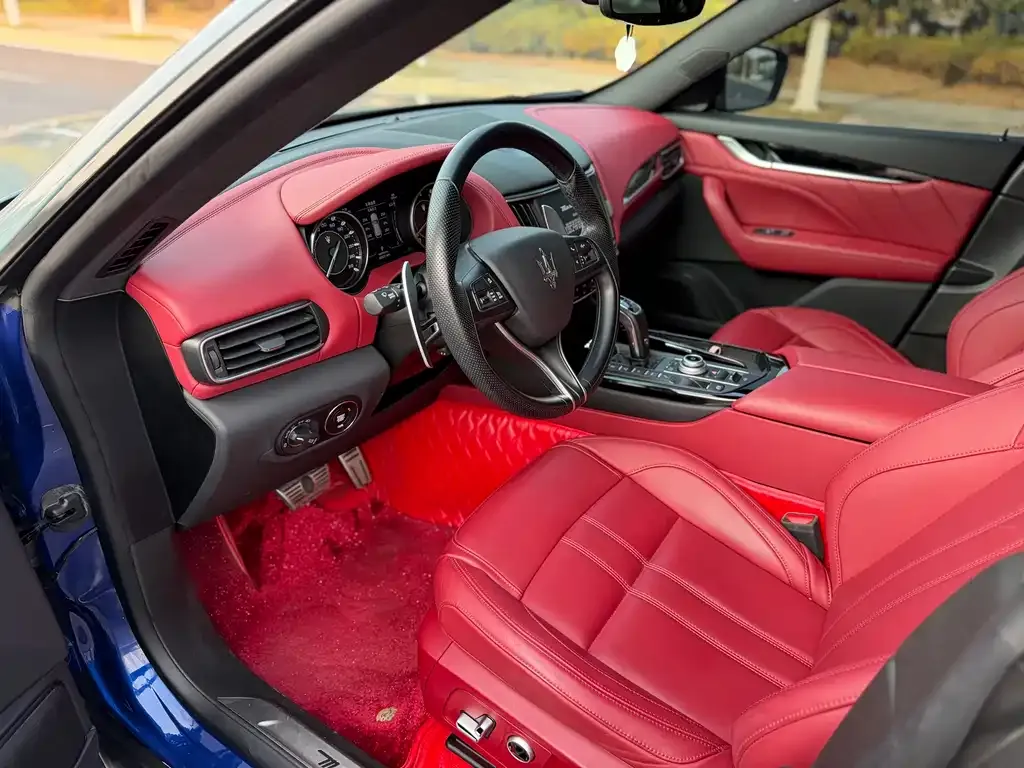 Maserati Levante 2022 из CN, фото 2