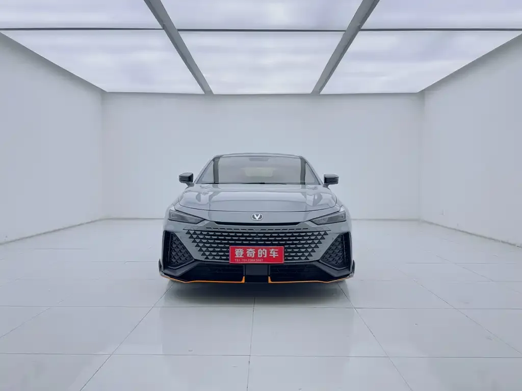 Changan UNI-V 2022 из CN, фото 2