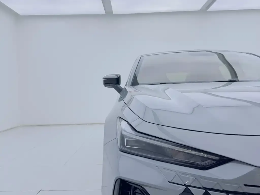 Changan UNI-V 2022 из CN, фото 9