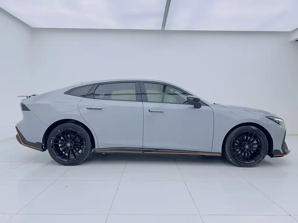 Changan UNI-V 2022 из CN, фото 4