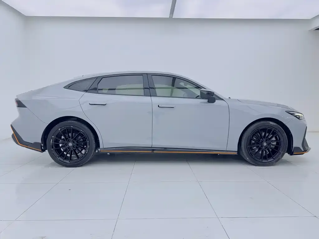 Changan UNI-V 2022 из CN, фото 5