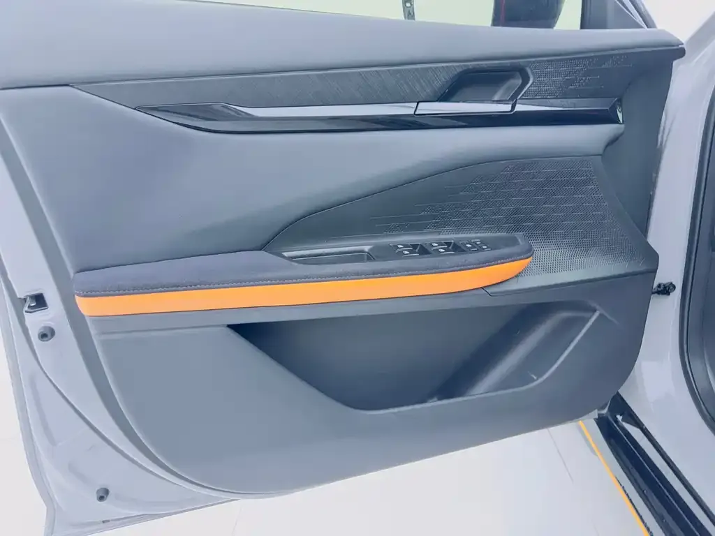 Changan UNI-V 2022 из CN, фото 10