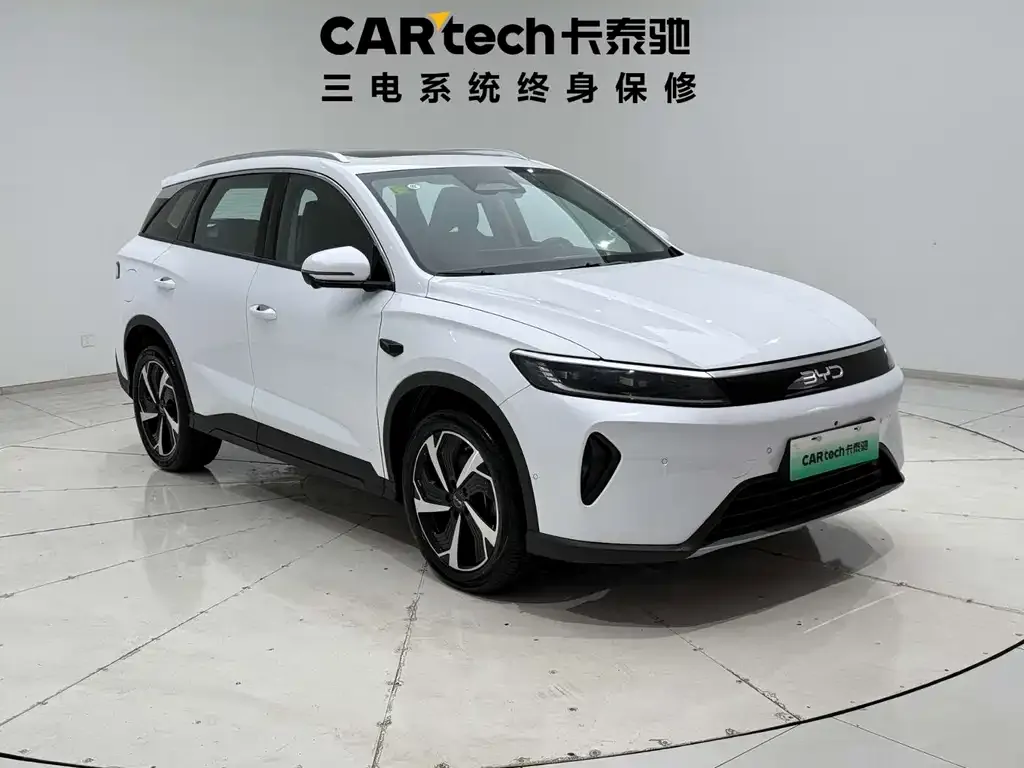 BYD Seal 05 DM-i — фото 7