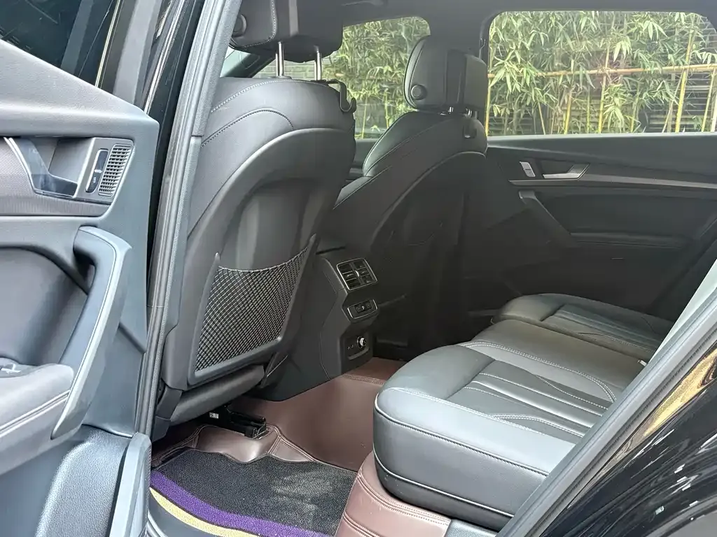 Audi Q5L 2024 из CN, фото 3