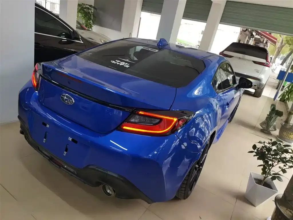 Subaru BRZ — фото 4