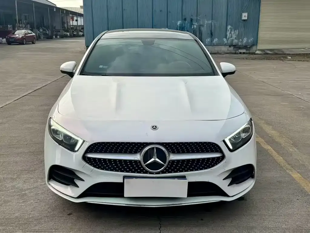 Mercedes-Benz A-Class 2022 из CN, фото 2