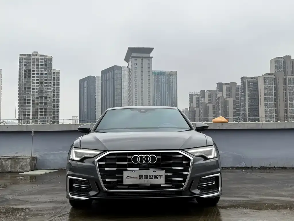 Audi A6L — фото 8