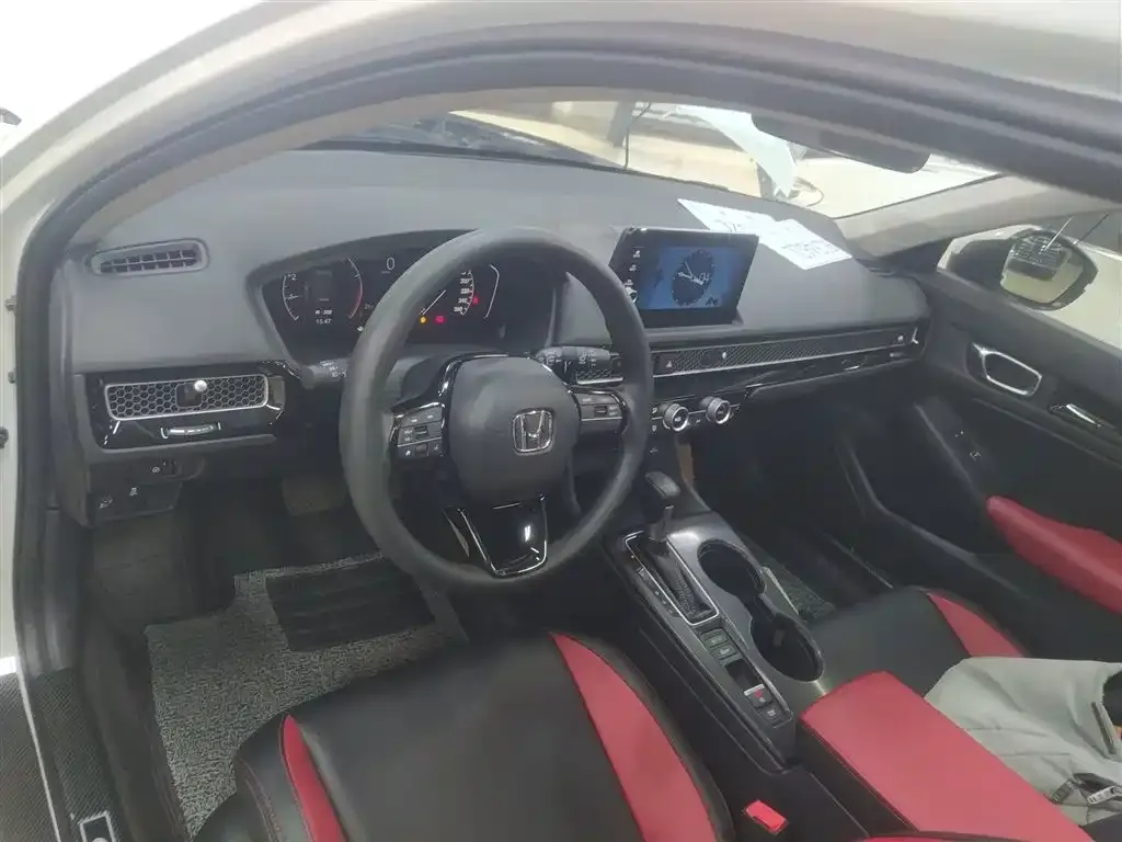 Honda Civic 2023 из CN, фото 10