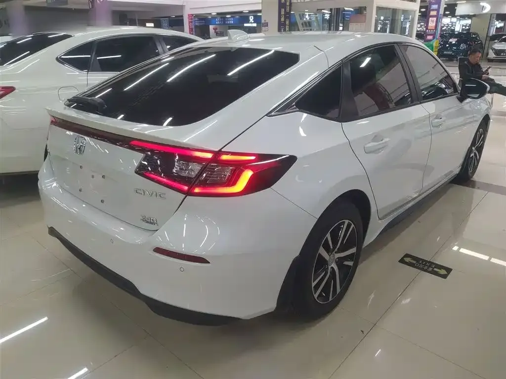 Honda Civic 2023 из CN, фото 7