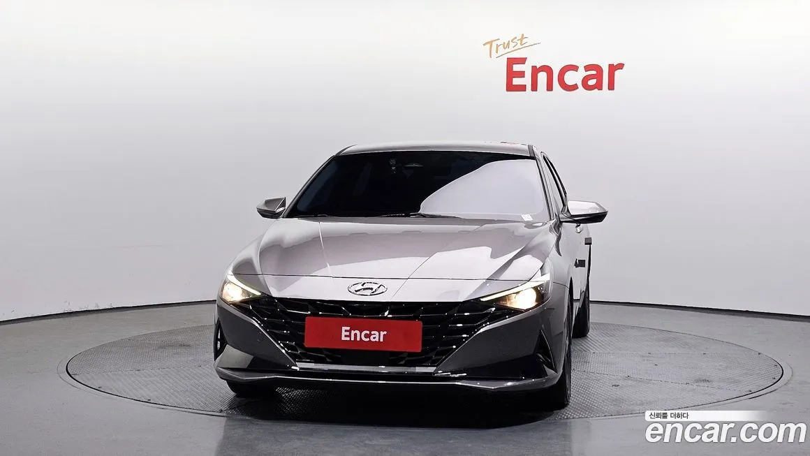 Hyundai AVANTE — фото 2
