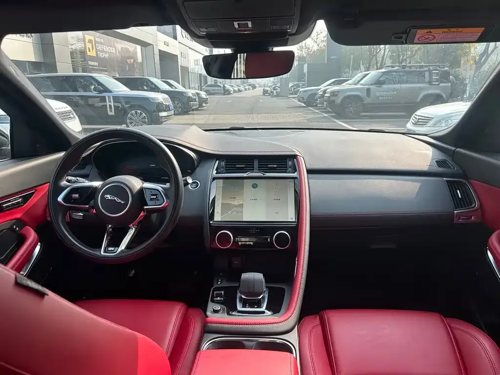 Jaguar E-PACE 2023 из CN, фото 3