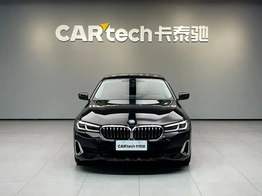 BMW 5 Series New Energy — фото 2