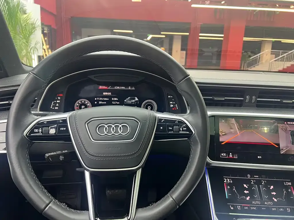 Audi A6L 2024 из CN, фото 5