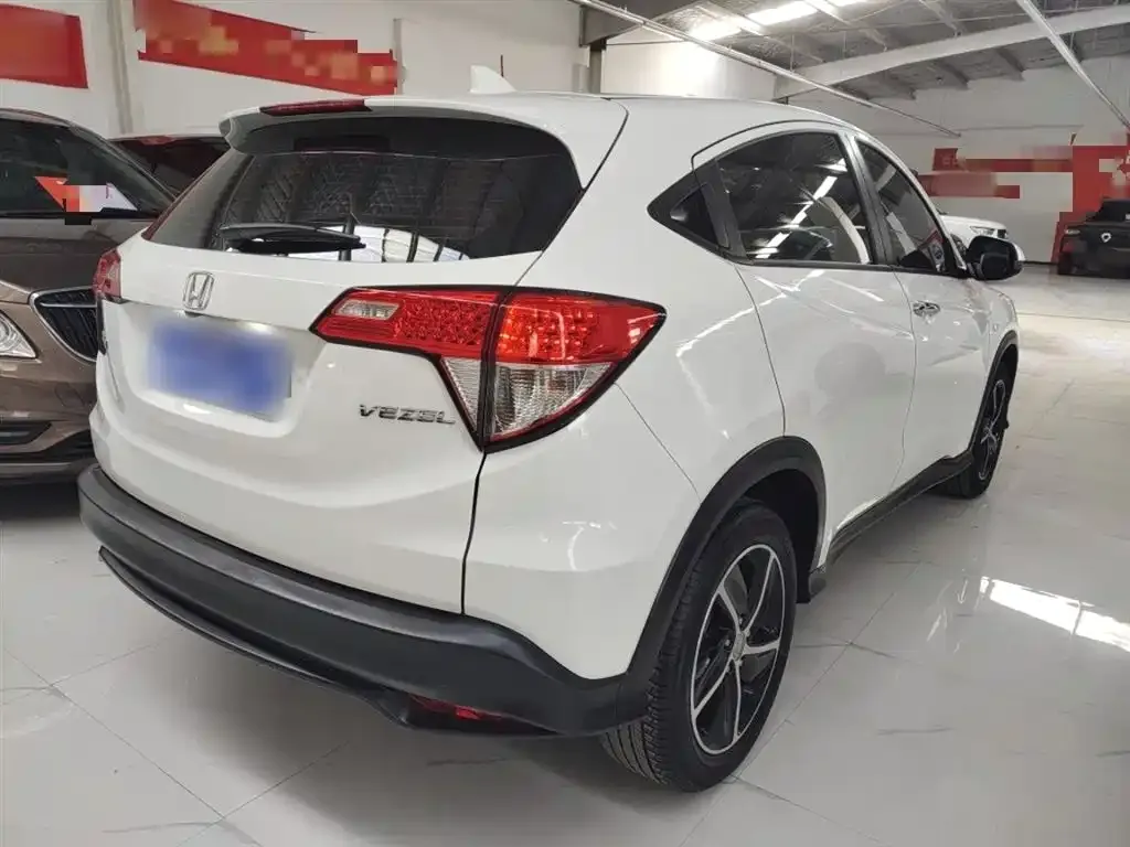 Honda Vezel 2021 из CN, фото 2
