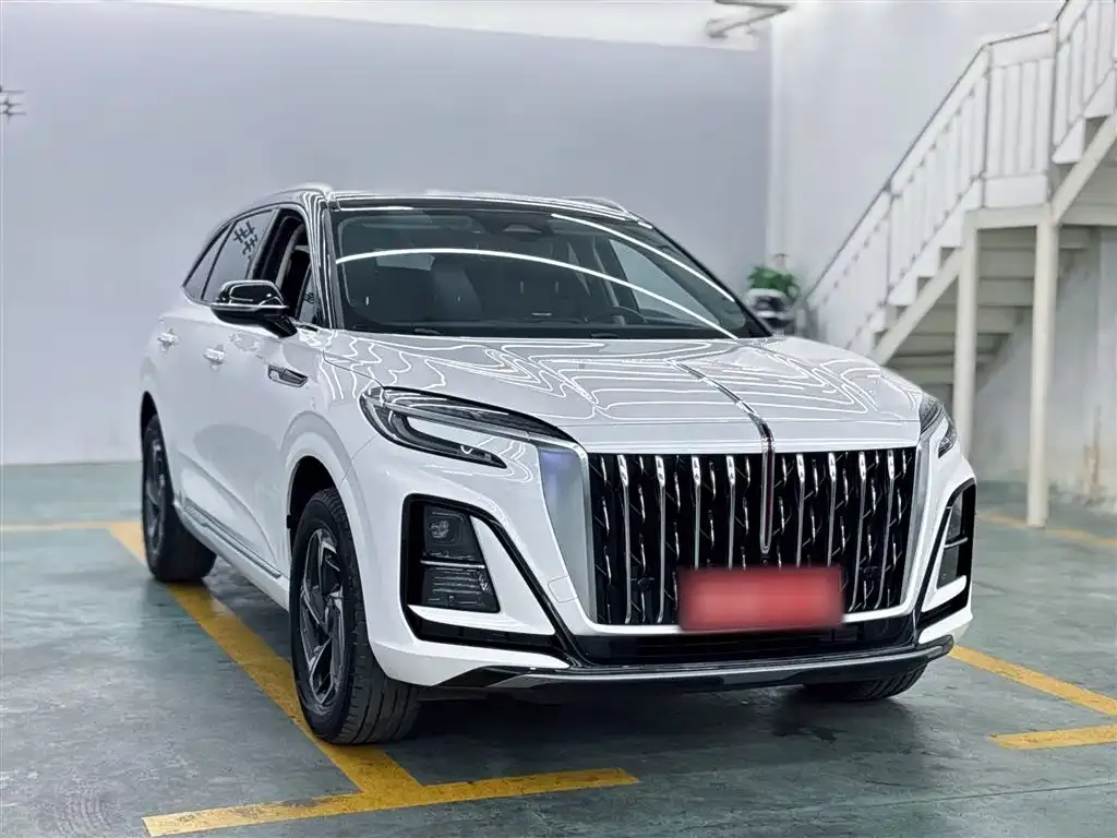 Hongqi HS3 — фото 7