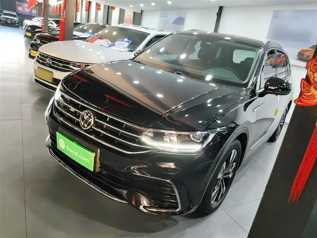 Volkswagen Tiguan L 2021 из CN, фото 1