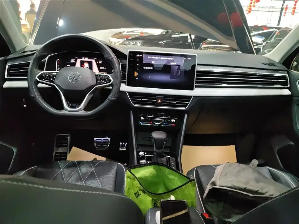 Volkswagen Tiguan L 2021 из CN, фото 10