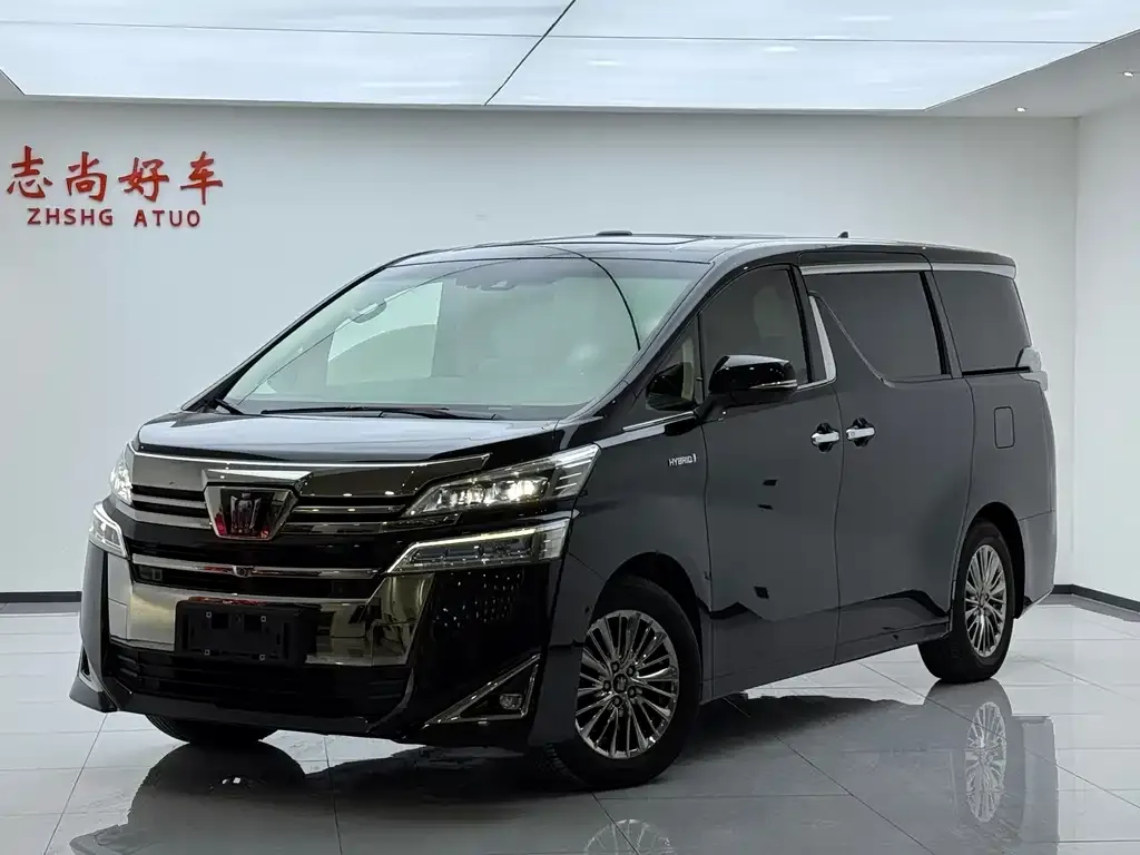 Toyota Vellfire 2022 из CN, фото 1