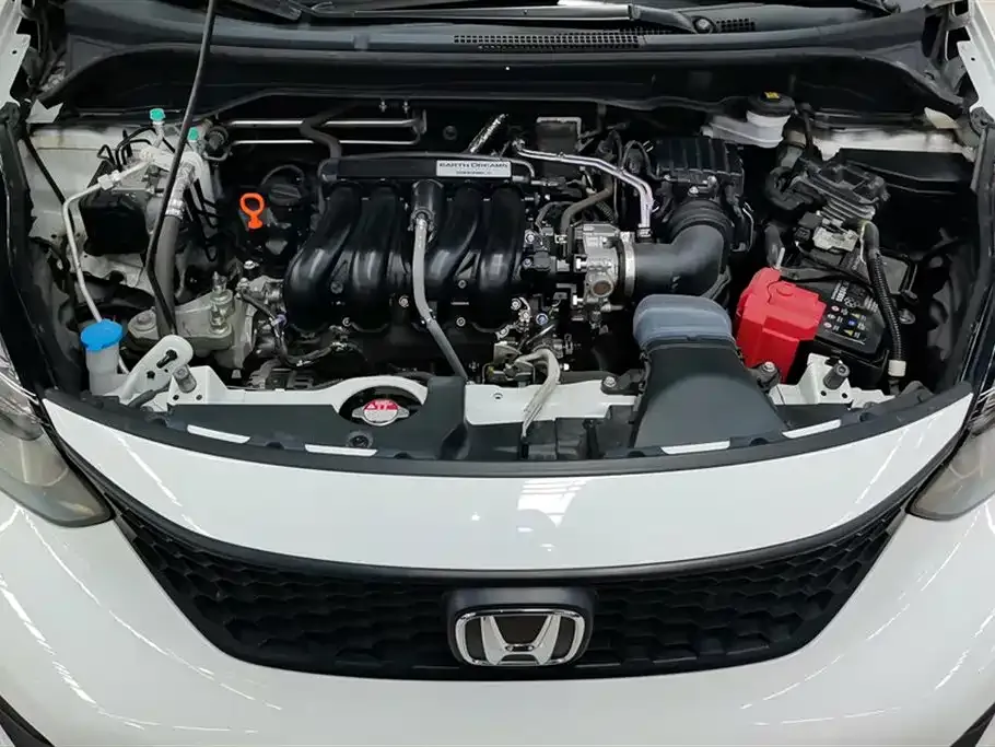 Honda Fit — фото 7
