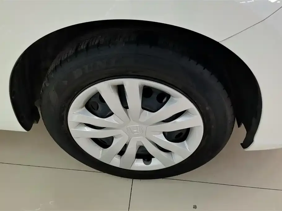 Honda Fit — фото 2