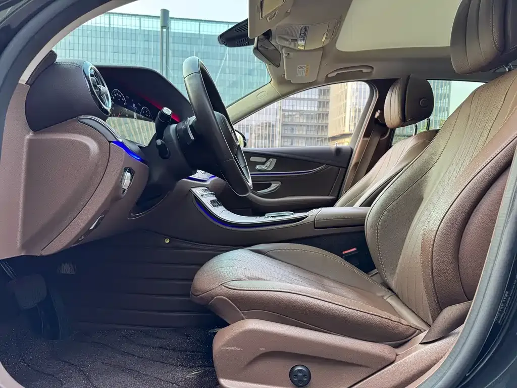 Mercedes-Benz E-Class 2021 из CN, фото 2