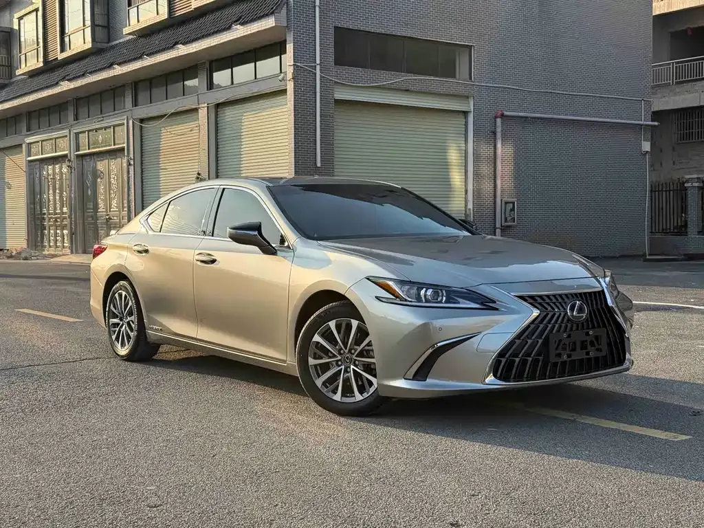 Lexus ES 2022 из CN, фото 7