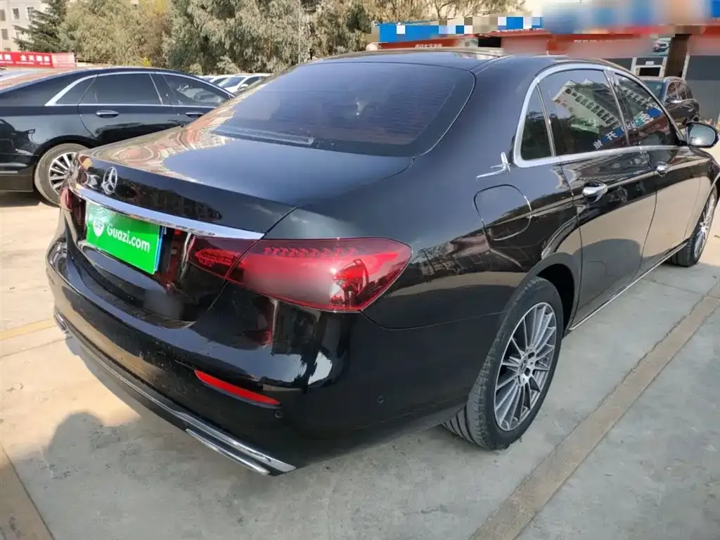 Mercedes-Benz E-Class 2023 из CN, фото 2