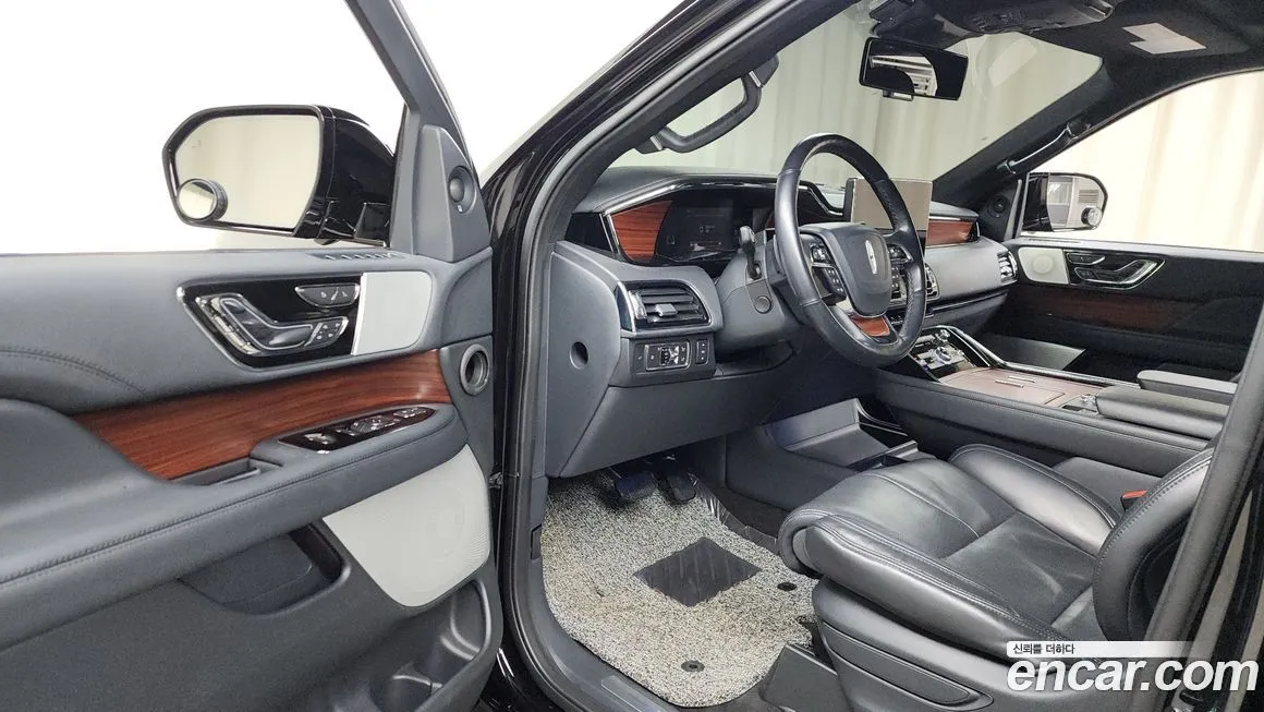 Lincoln Navigator 2022 из KR, фото 8