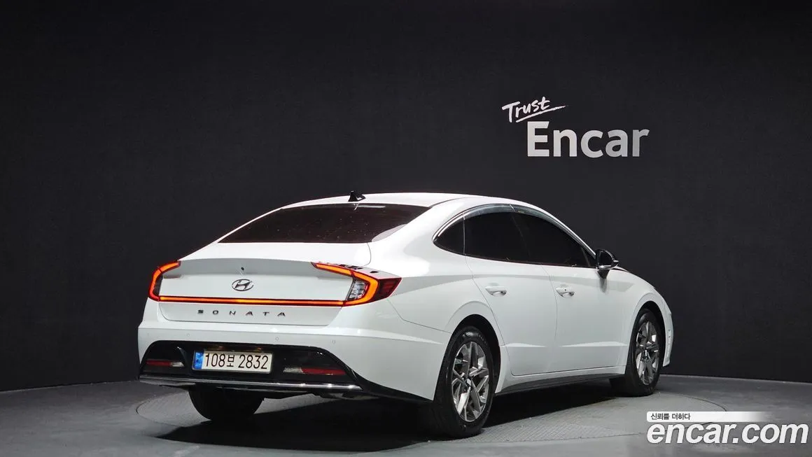 Hyundai Sonata 2022 из KR, фото 3