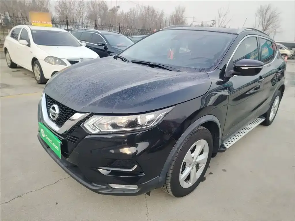 Nissan Qashqai 2021 из CN, фото 2