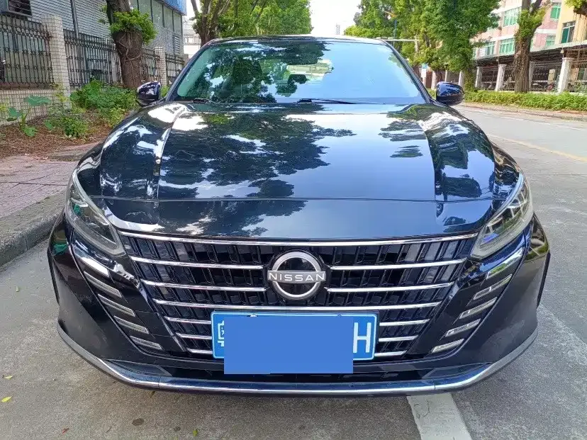 Nissan Teana — фото 2