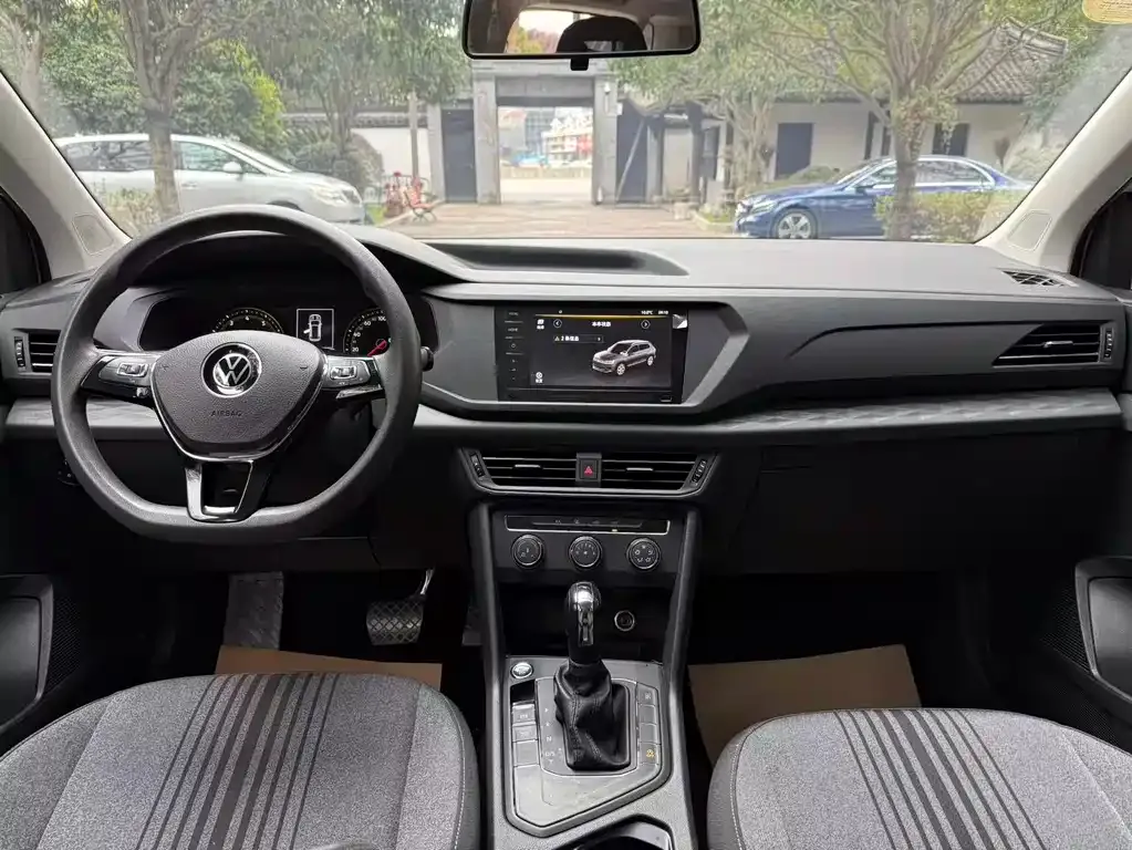 Volkswagen Tharu 2021 из CN, фото 9