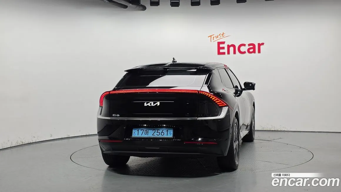Kia EV6 — фото 3