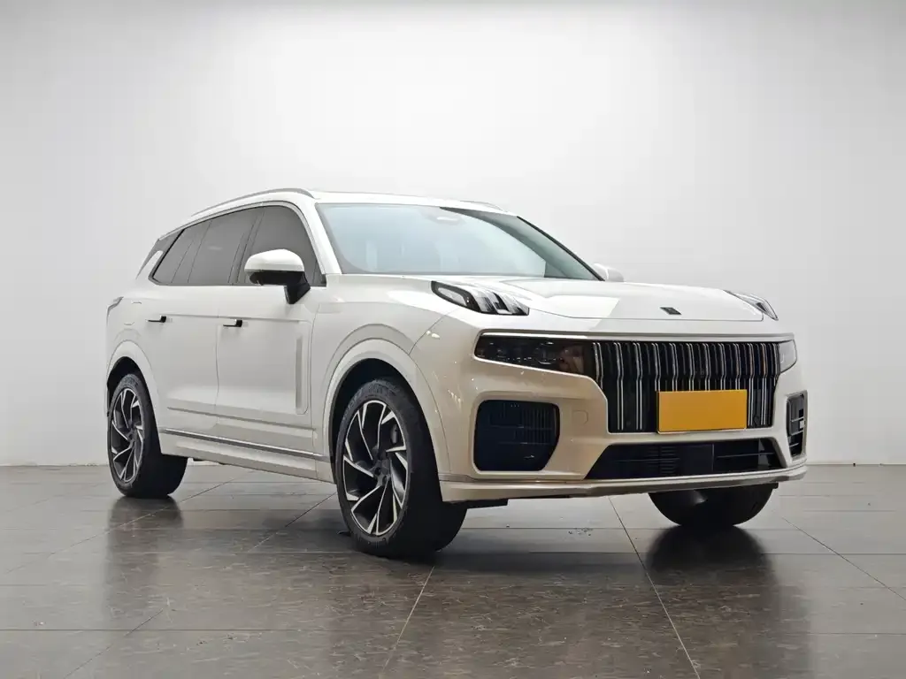 Lynk & Co 09 2022 из CN, фото 6