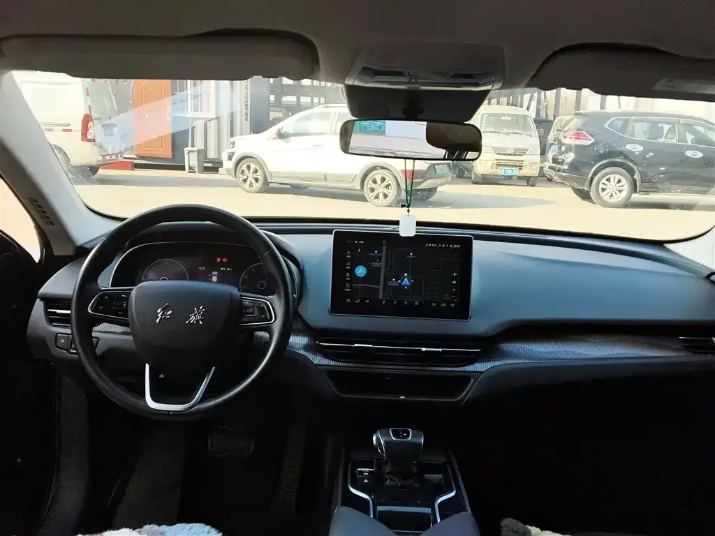 Hongqi E-QM5 2023 из CN, фото 4