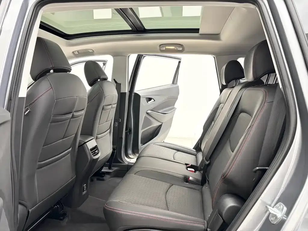 Chevrolet Volando 2023 из CN, фото 10