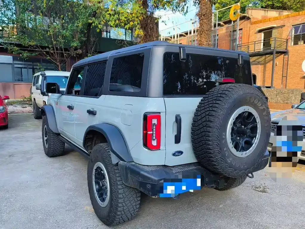 Ford Bronco 2024 из CN, фото 5