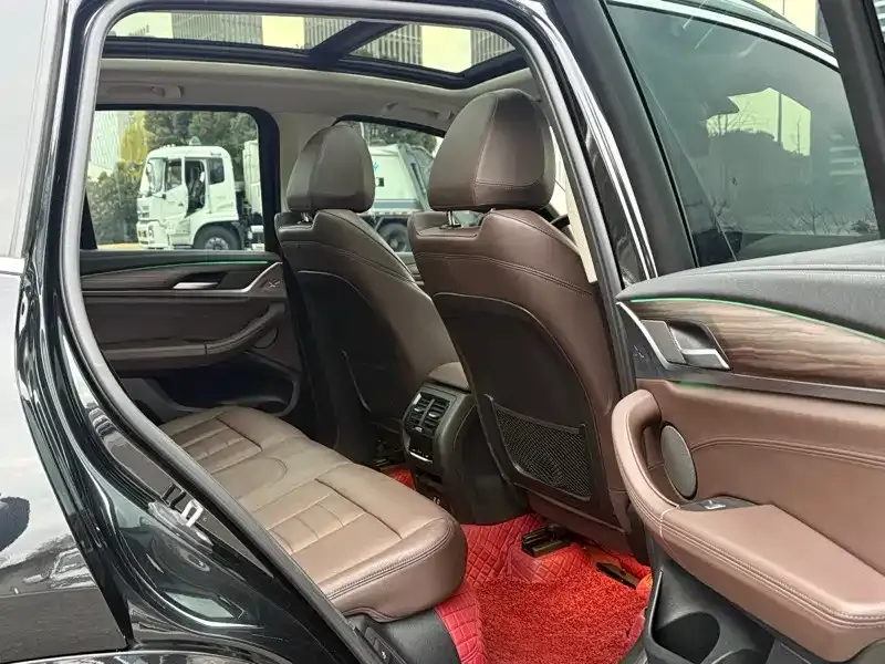 BMW X3 2021 из CN, фото 8