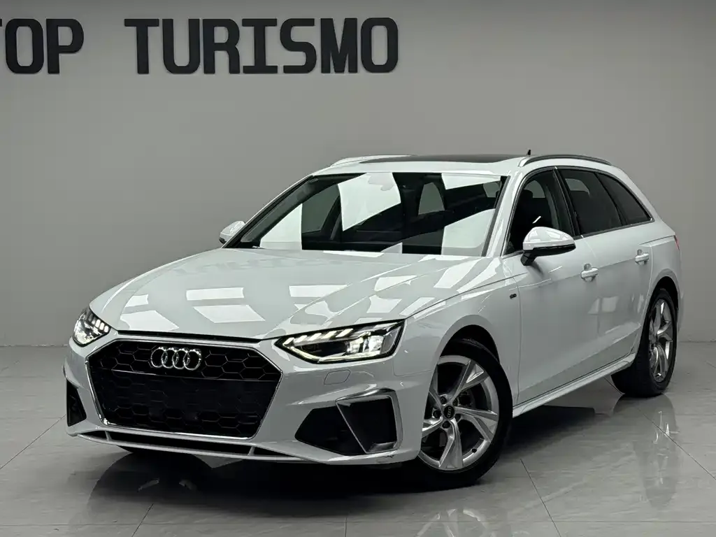 Audi A4 (Import) 2021 из CN, фото 1