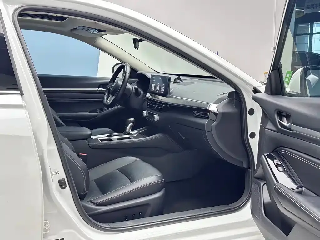 Nissan Teana 2023 из CN, фото 10