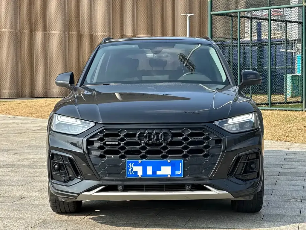 Audi Q5L 2022 из CN, фото 10