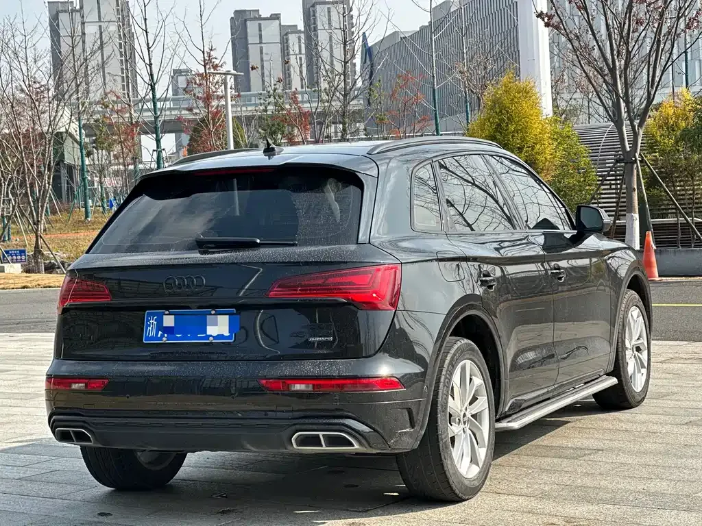 Audi Q5L 2022 из CN, фото 6