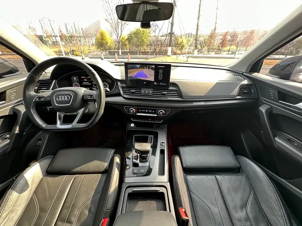 Audi Q5L 2022 из CN, фото 8