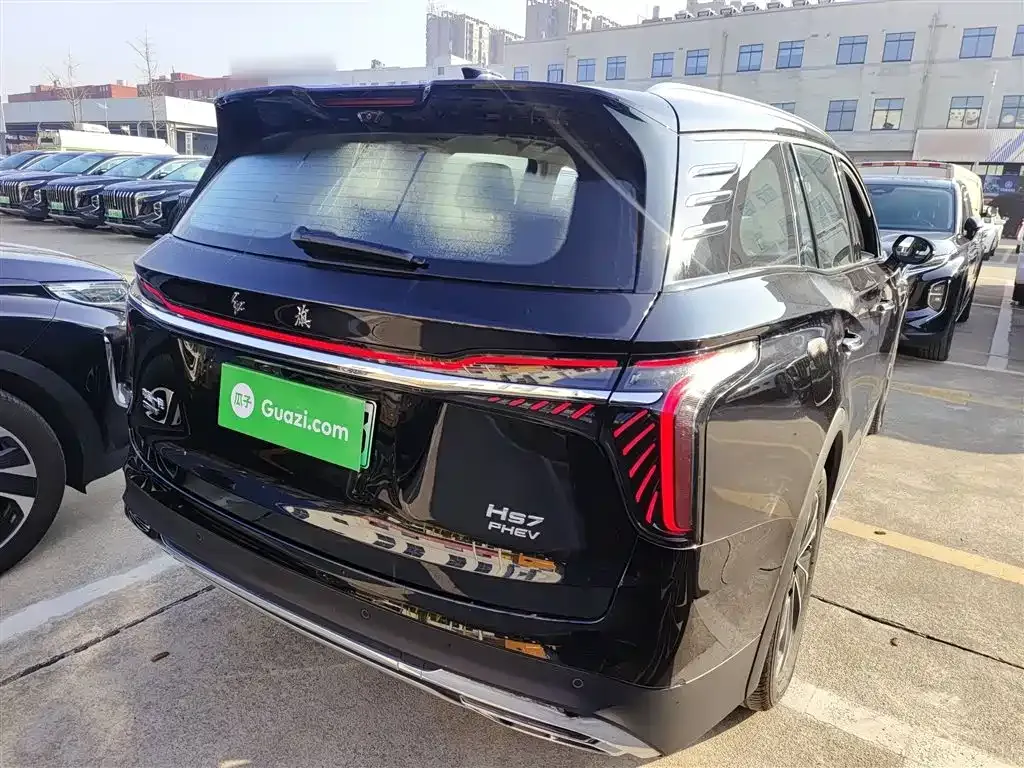 Hongqi HS7 PHEV — фото 3