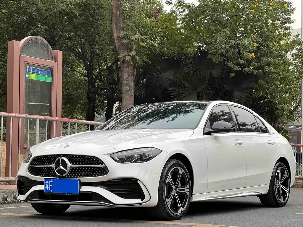 Mercedes-Benz C-Class — фото 10