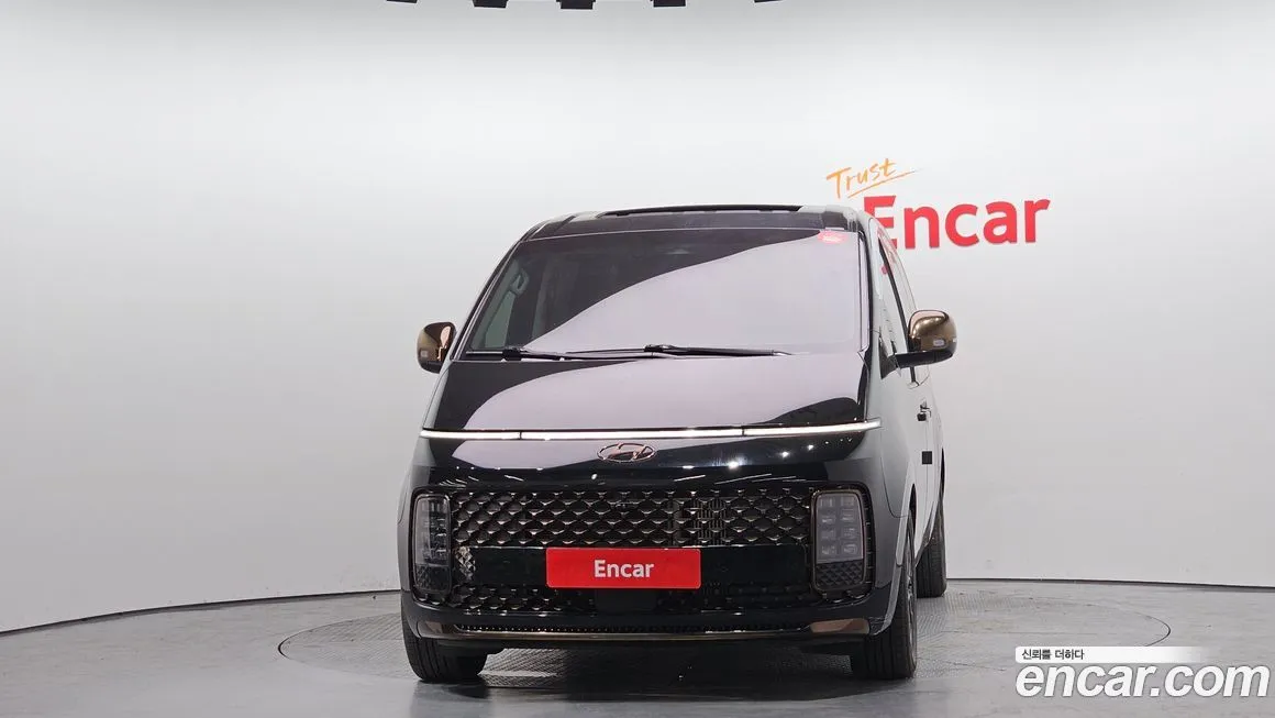 Hyundai Staria 2023 из KR, фото 2