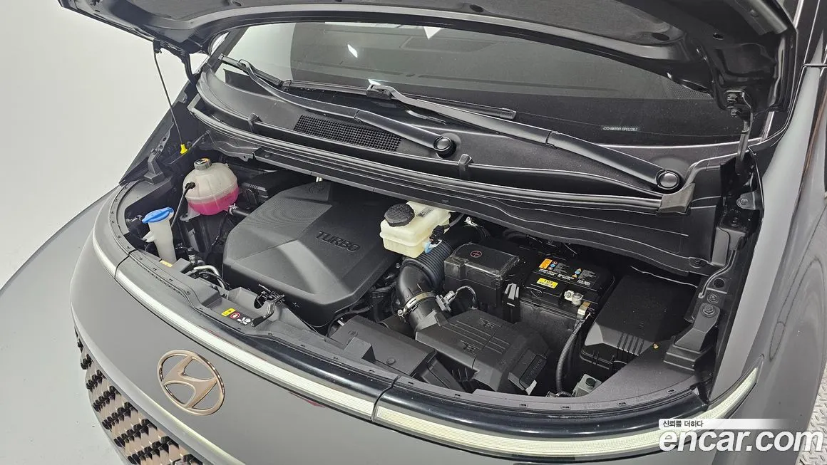 Hyundai Staria 2023 из KR, фото 10