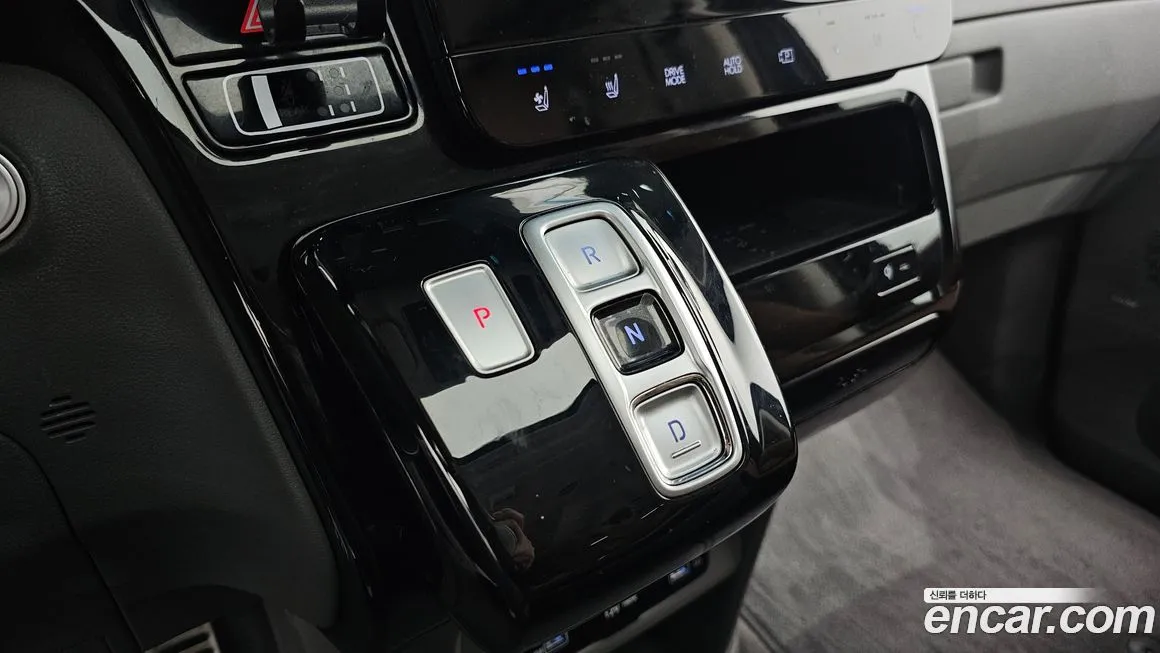 Hyundai Staria 2023 из KR, фото 9
