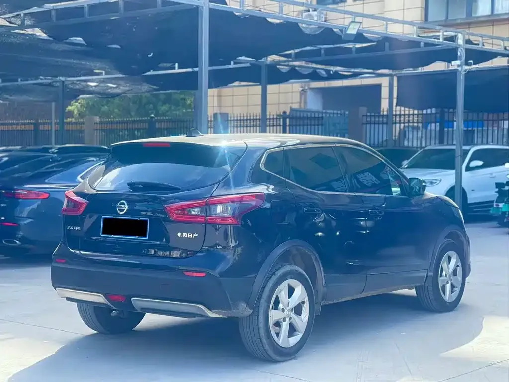 Nissan Qashqai 2022 из CN, фото 3
