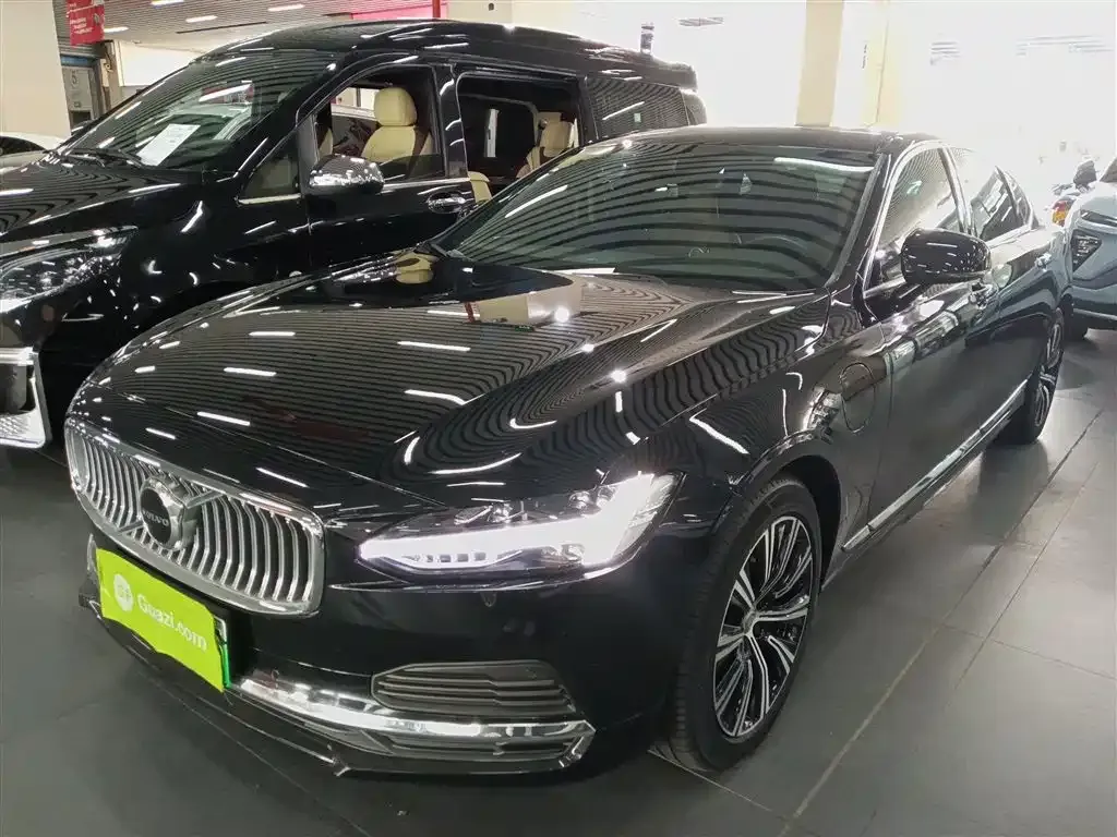 Volvo S90 PHEV 2021 из CN, фото 1